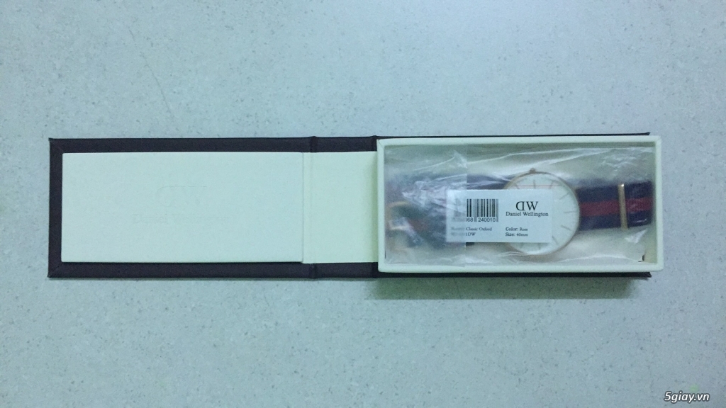 DW Đồng hồ Daniel Wellington chính hãng!