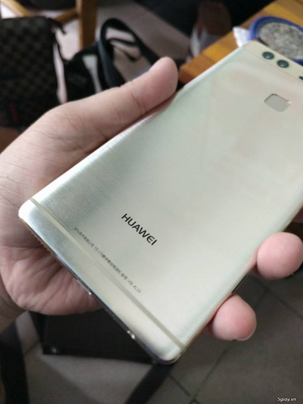 Huawei P9 Plus màu gold new 99% Bản AL10 ram 4Gb/64Gb full sạc zin - 9