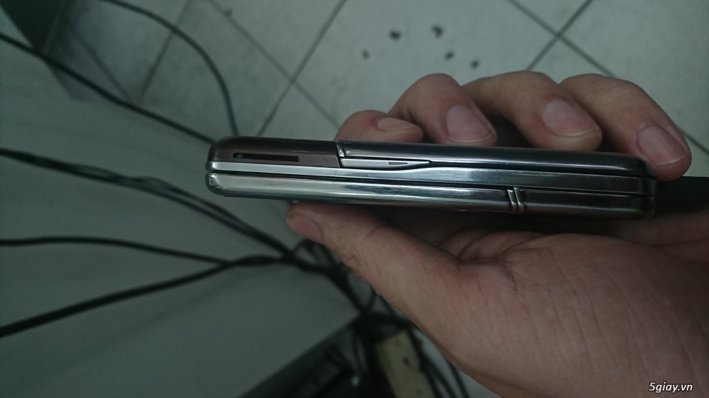 HCM - Thanh lý 1 em Nokia 8800 sapphire nâu chính hãng nguyên zin