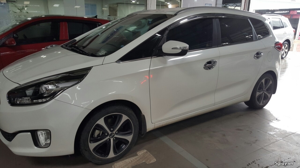 Bán Kia Rondo GAT 2.0AT màu trắng sản xuất 2016 số tự động - 5