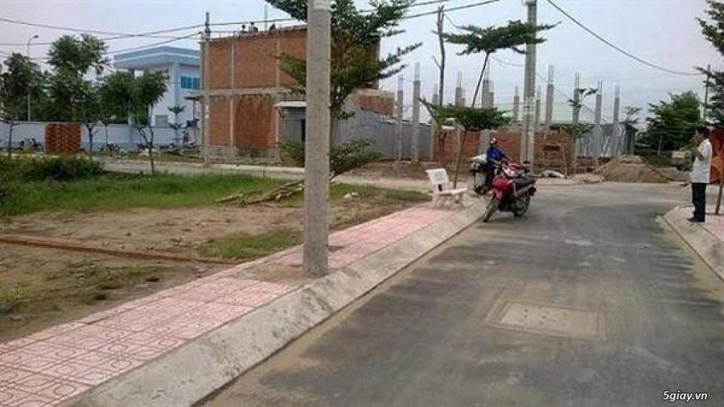 Cần Bán Lô Đất Sau Lưng Chợ Bình Chánh 620 triệu