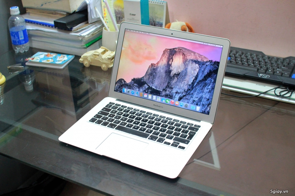 Macbook Air 2011 MC966 13 – Core i7 / Ram 4GB / SSD 256GB / Ảnh thật - 4