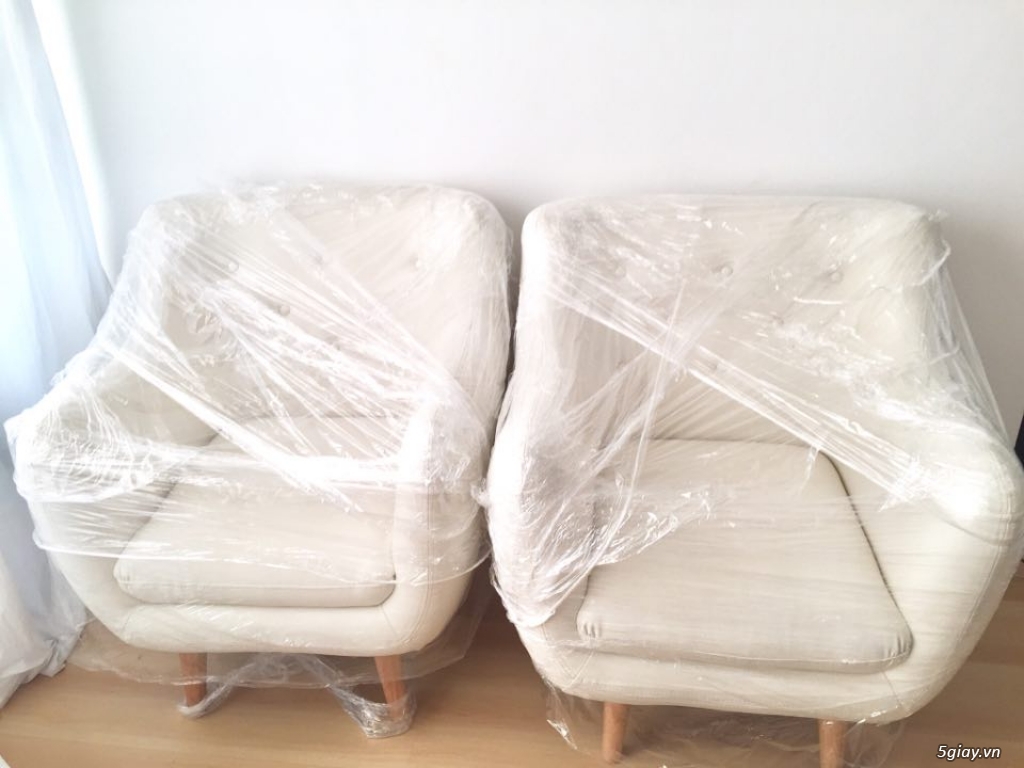 Ghế Sofa trắng bọc da mới 100 % - 1