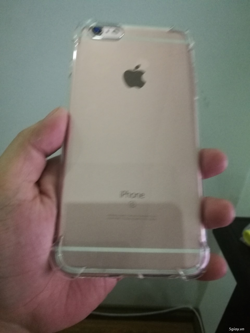 Iphone 6S Plus 16Gb Rose Gold, like new cận 99% zin all 100%. Full PK - 1