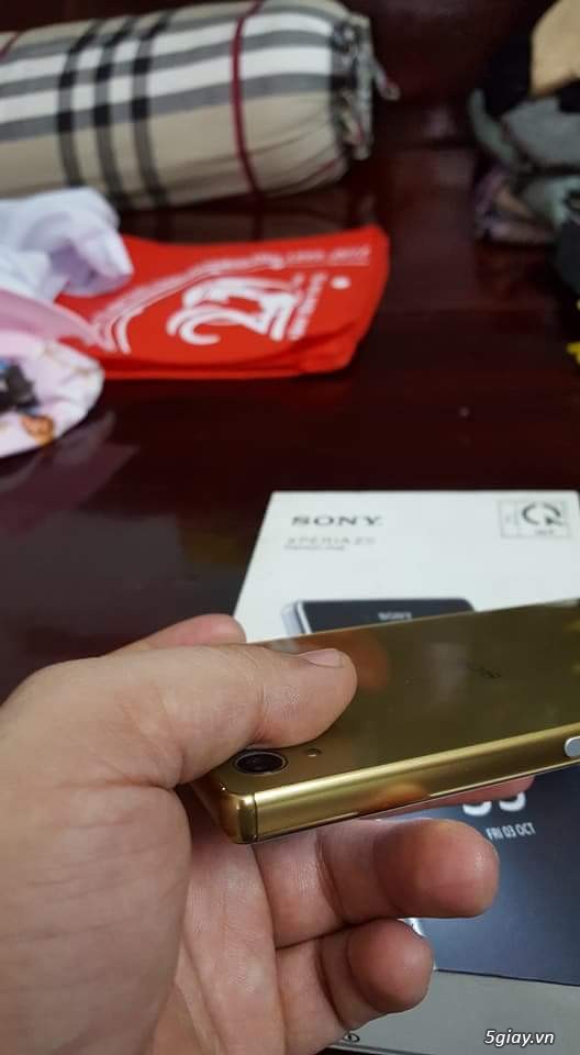 Sony z5 premium 2 SIM màu gold - Sony Việt Nam 99,9% - 1