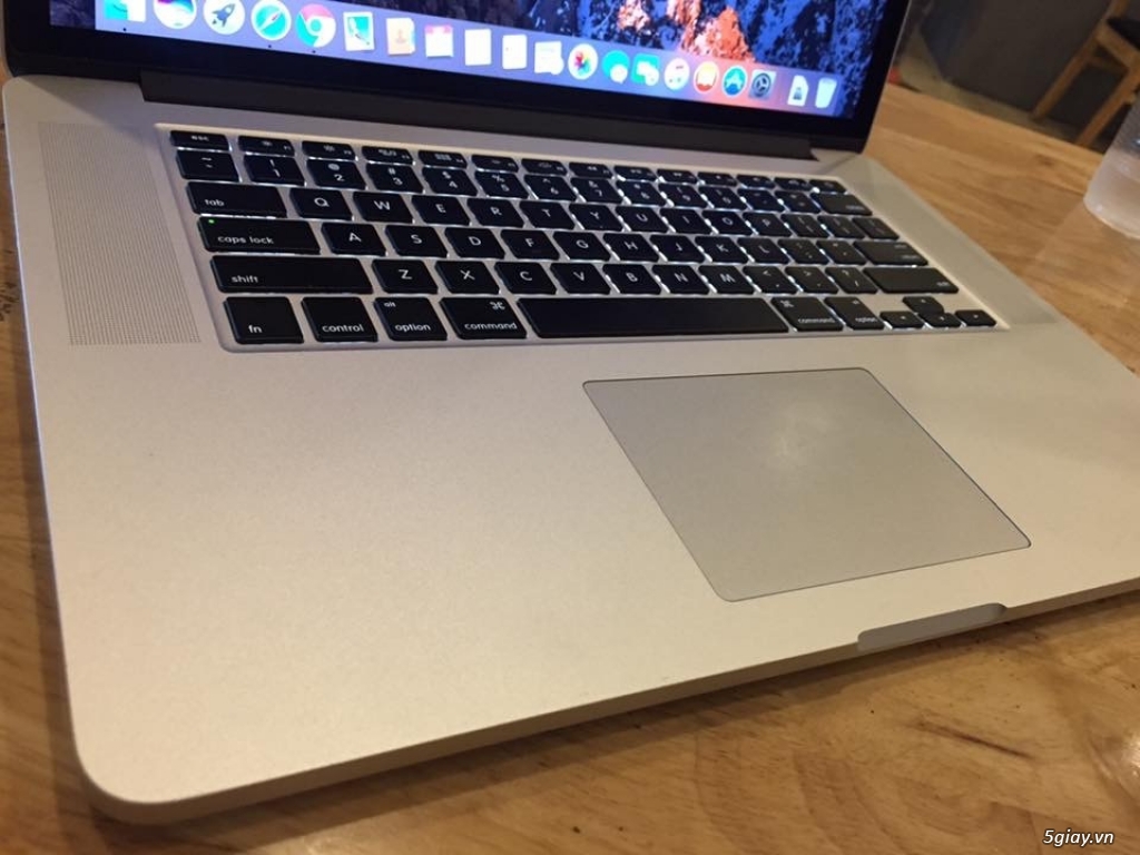 Macbook pro retina i7