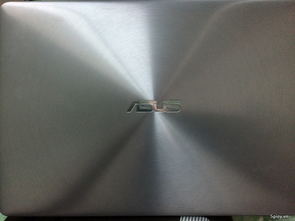 Laptop Asus còn bảo hành dài