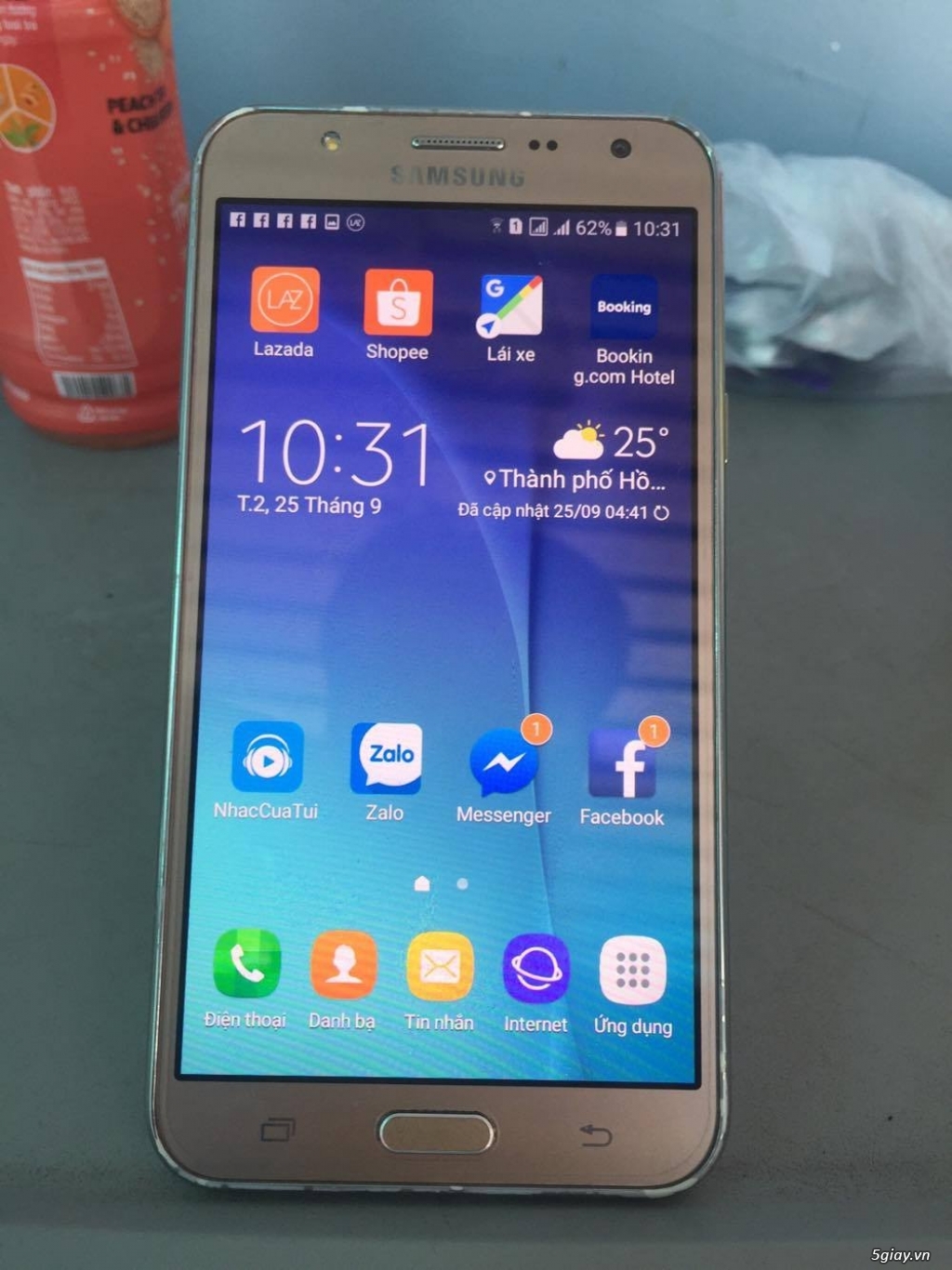 Cần bán dt Samsung J700