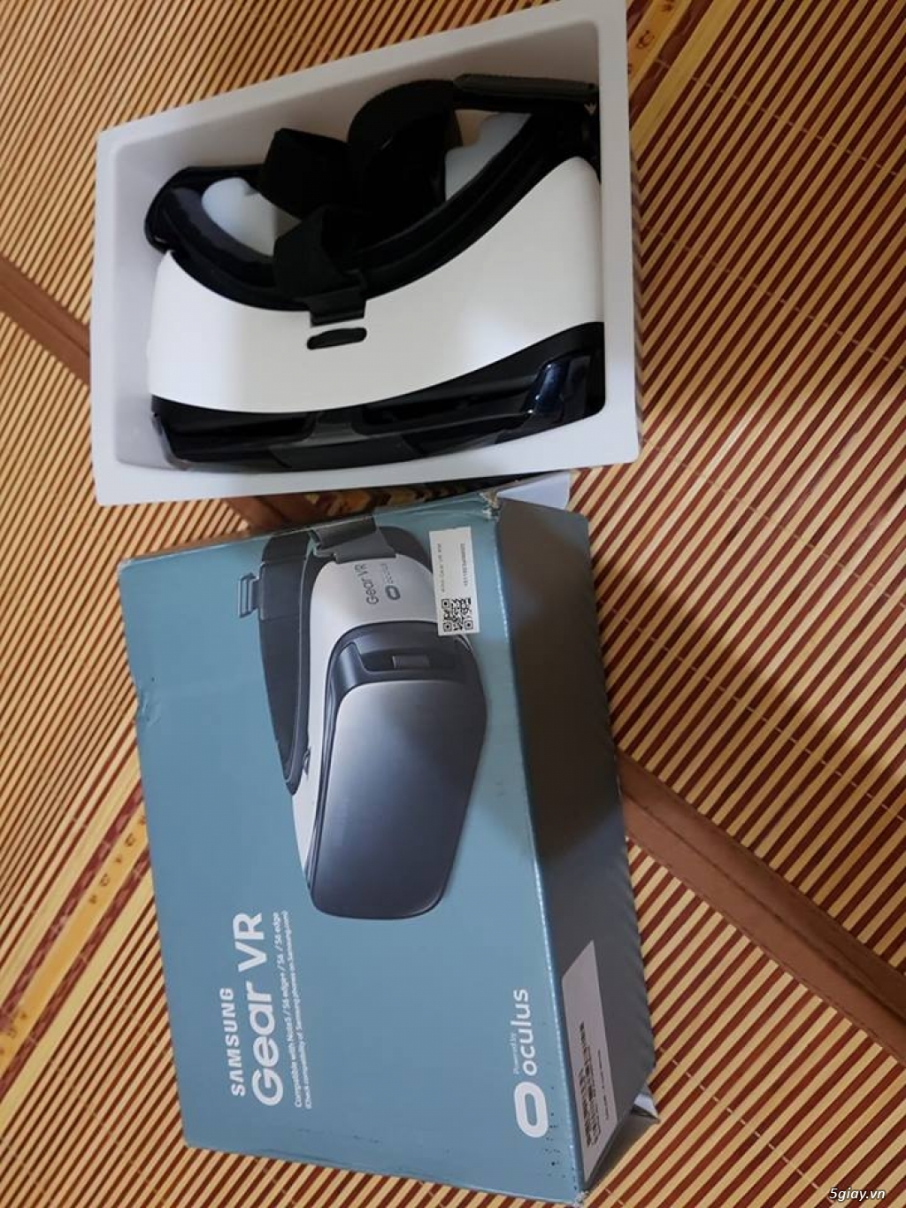 Bán kính thực tế ảo Samsung galaxy VR giá bèo