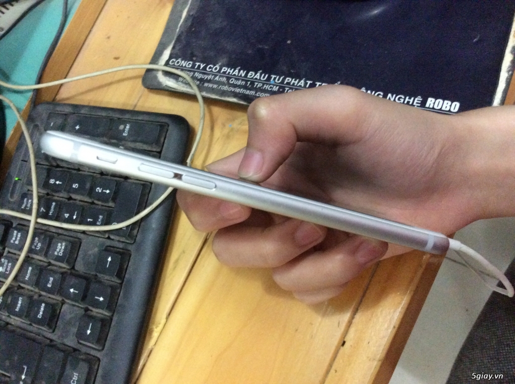 Iphone 6s - 16gb - 2