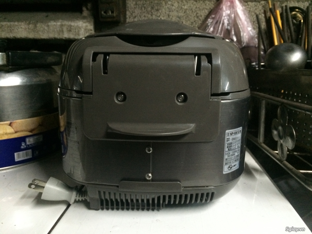 Nồi cơm IH Zojirushi NP-VA10 - 1