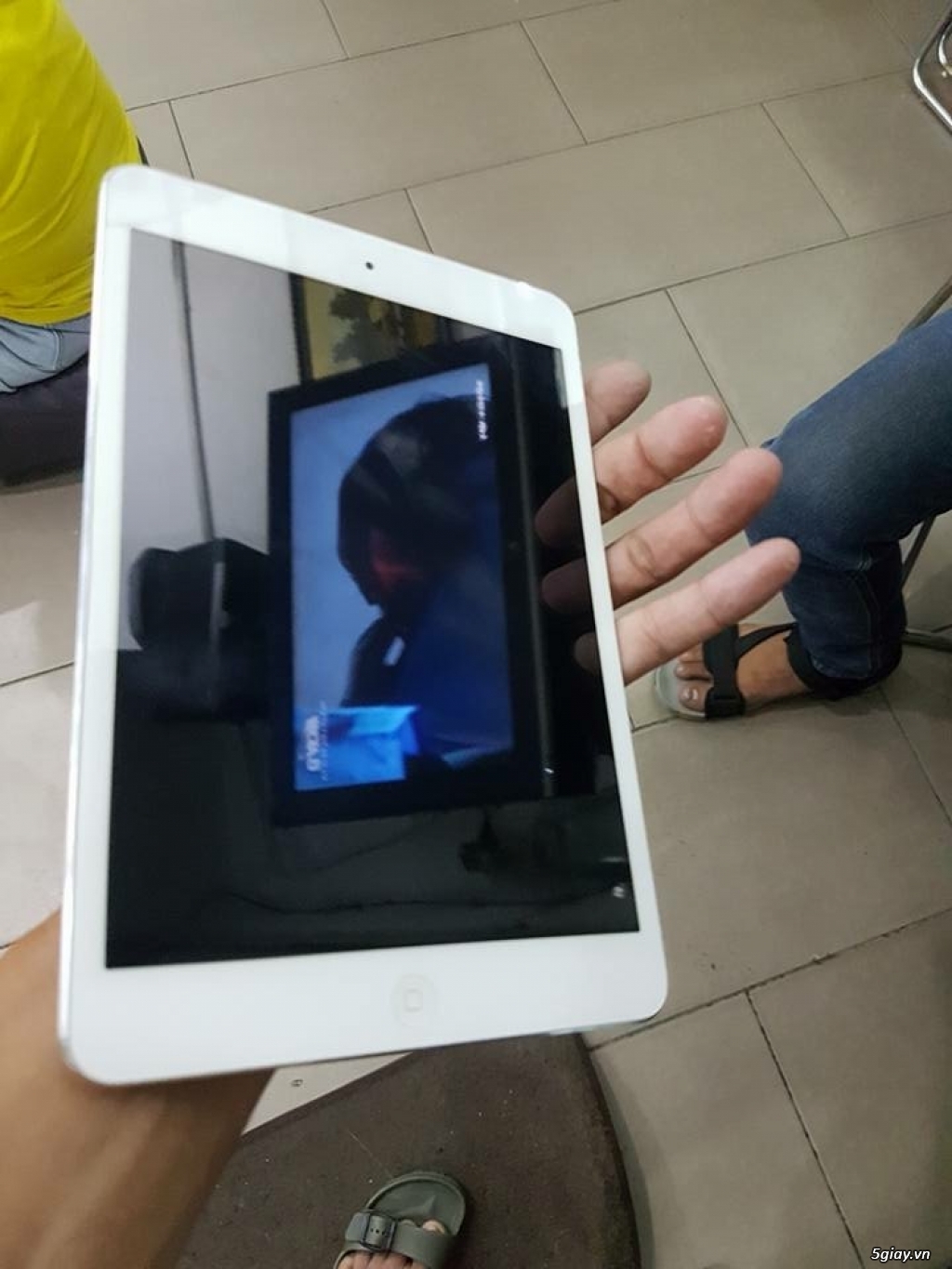 Ipad mini 2, zin, mới 99.9% 32G, có 3G leng keng - 2