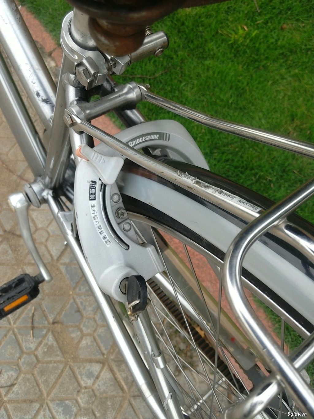Xe đạp Bridgestone bạc - Hàng bãi Nhật- Khung nhôm - 5