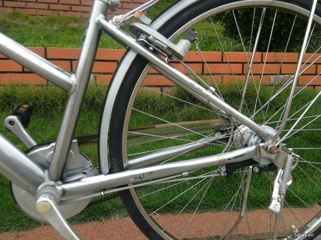 Xe đạp Bridgestone bạc - Hàng bãi Nhật- Khung nhôm - 15