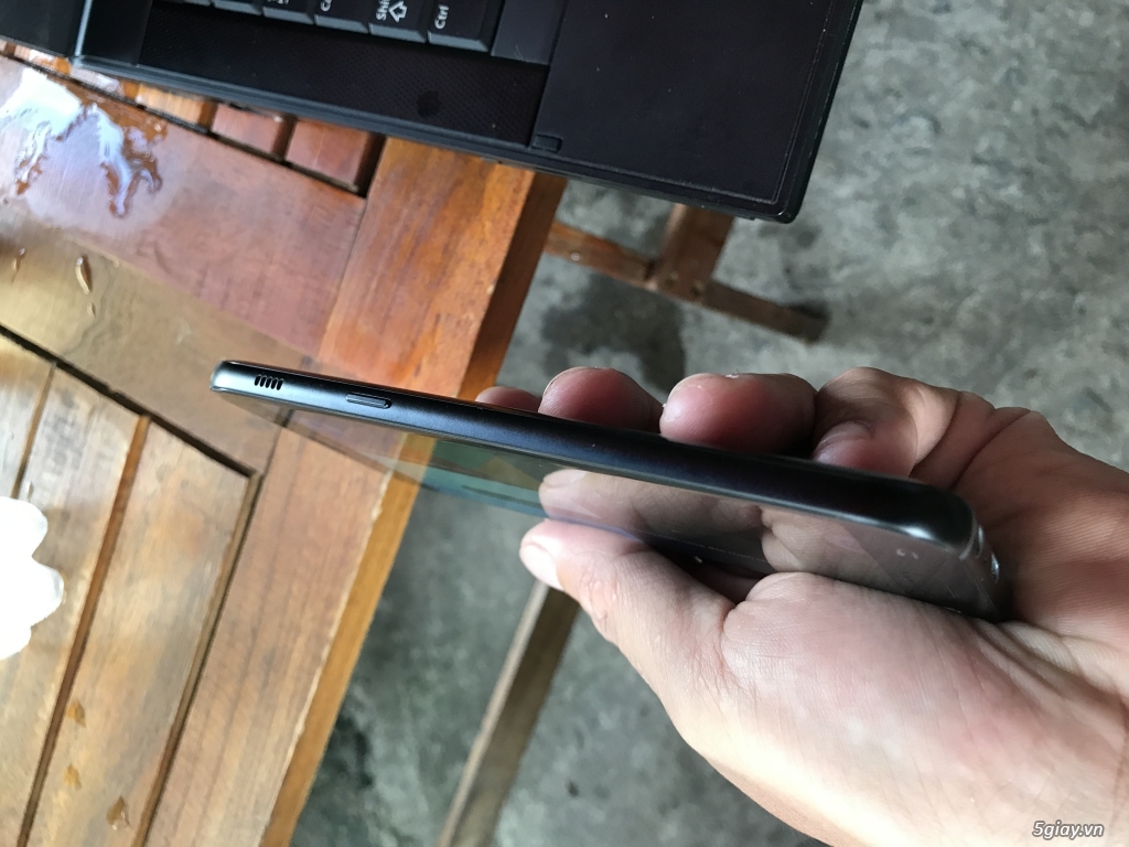 Samsung galaxy a7-2017 hàng công ty - 1