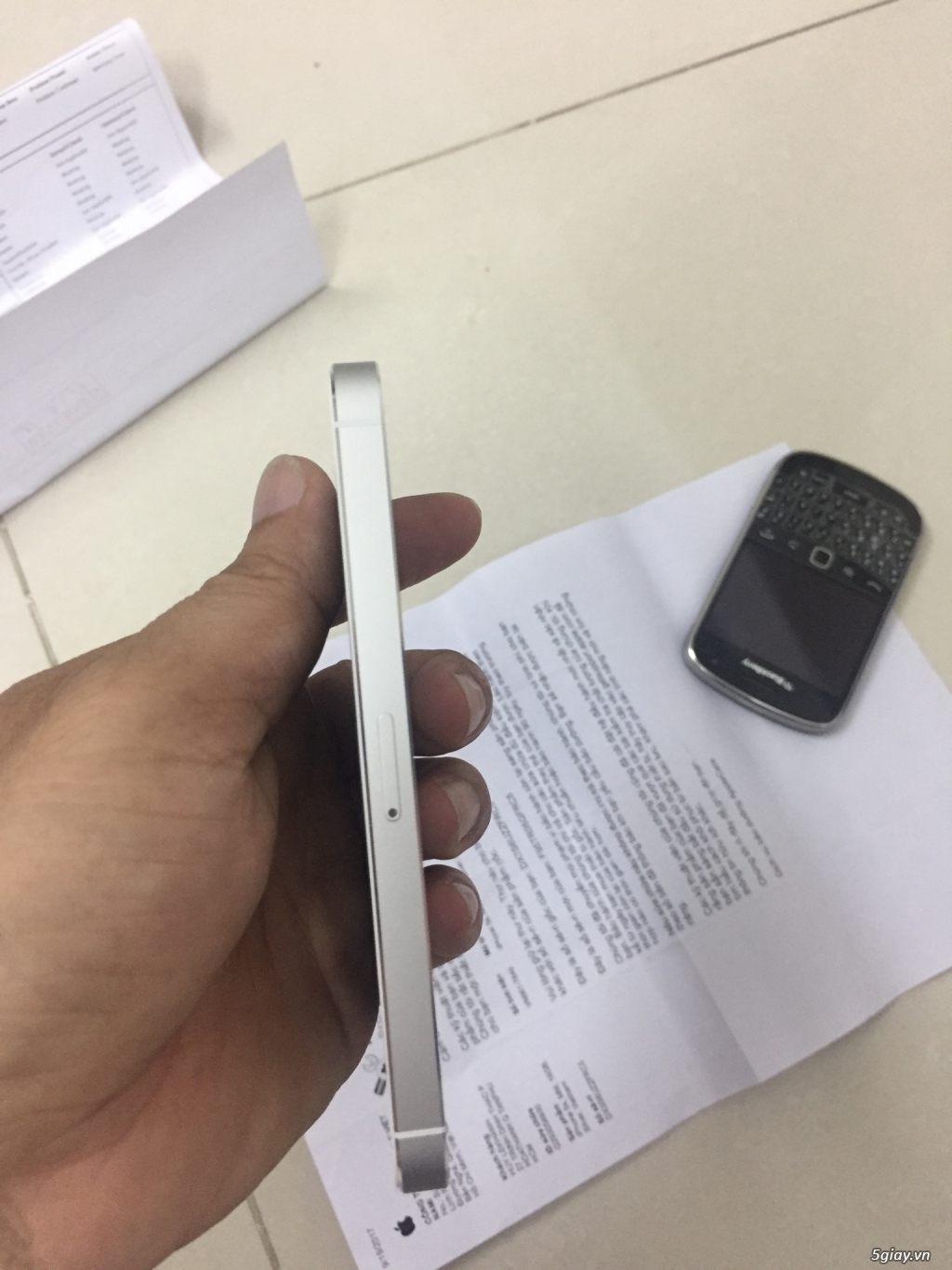 IPhone 5S 16GB TBH mới 100%, còn BH đến 14/02/2018 - 1