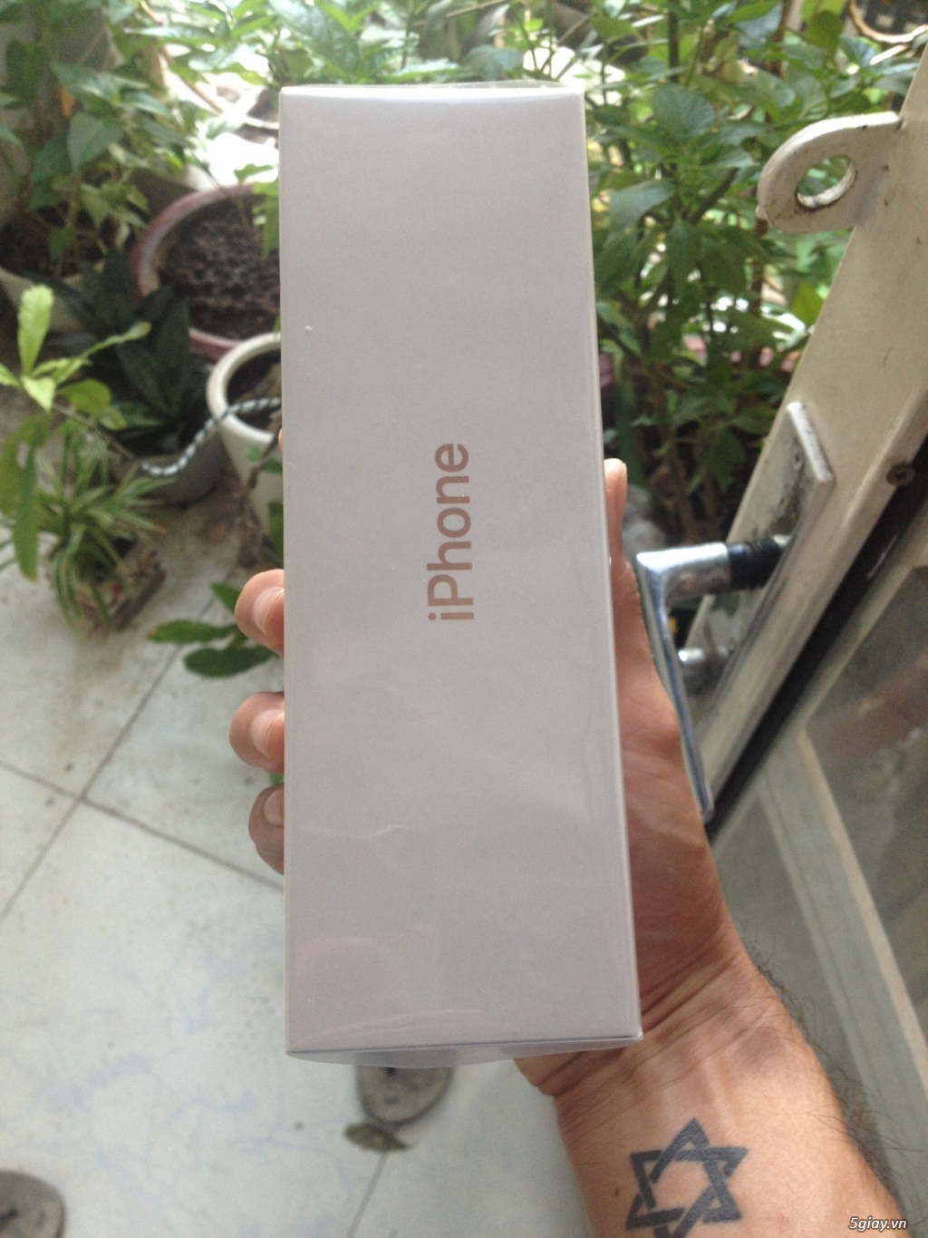 HCM-Q1- Iphone 8 plus, gold 256GB - nguyên seal, full box giá mềm - 5