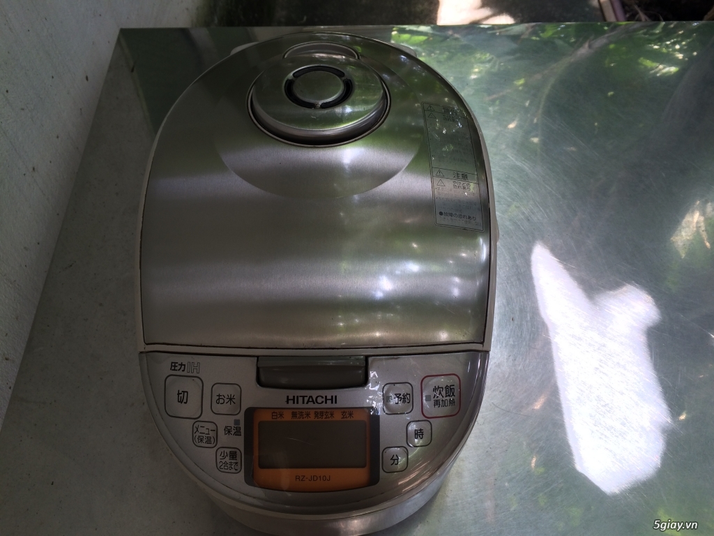 Nồi cơm Hitachi IH có áp suất - 1