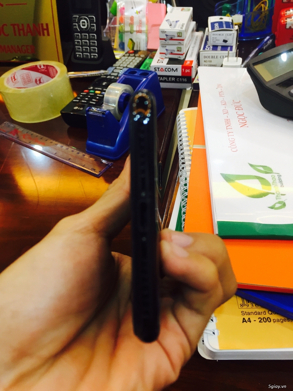 Ip7plus đen bóng 256gb qt 99,99% còn bn - 2