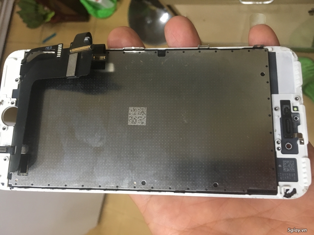 cần bán màn hình iphone 7 plus