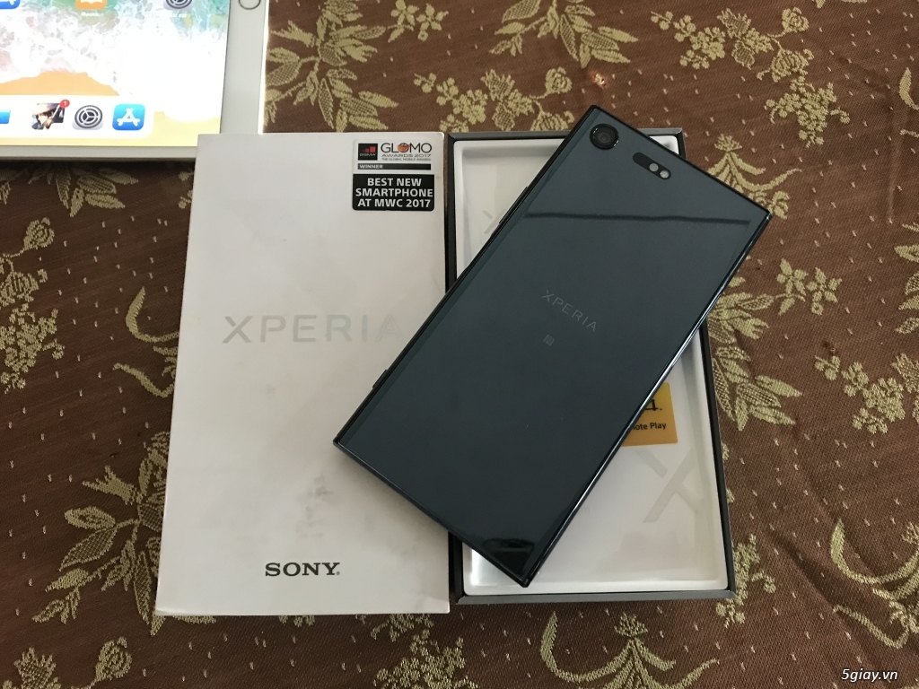 Sony XZ premium black likenew 99% fullbox cty - 2