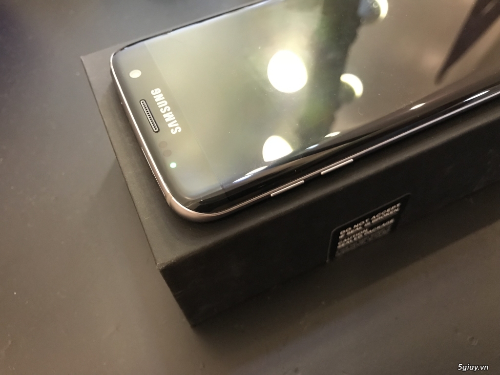 Samsung galaxy S7 edge (cty 2 sim) hết bảo hành. Mới 99% - 1