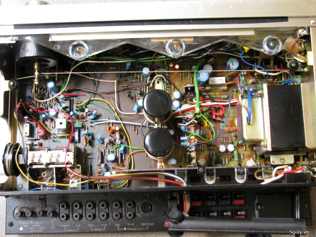 Long audio q8 chuyên Amplifier + Cdp +Loa - 12