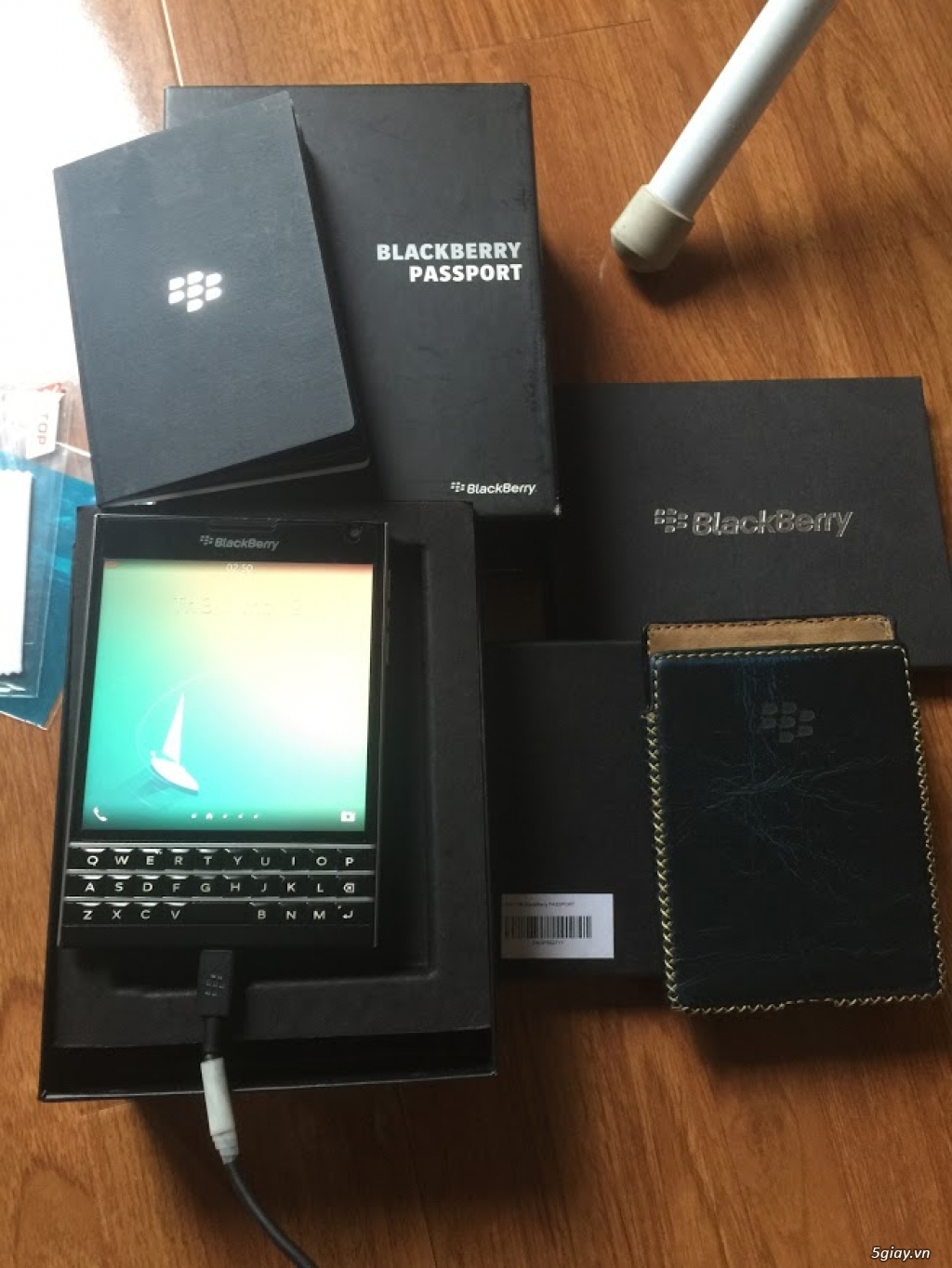 Cần bán Blackberry Passport Like New full box, tặng bao da,2 miếng dán - 3