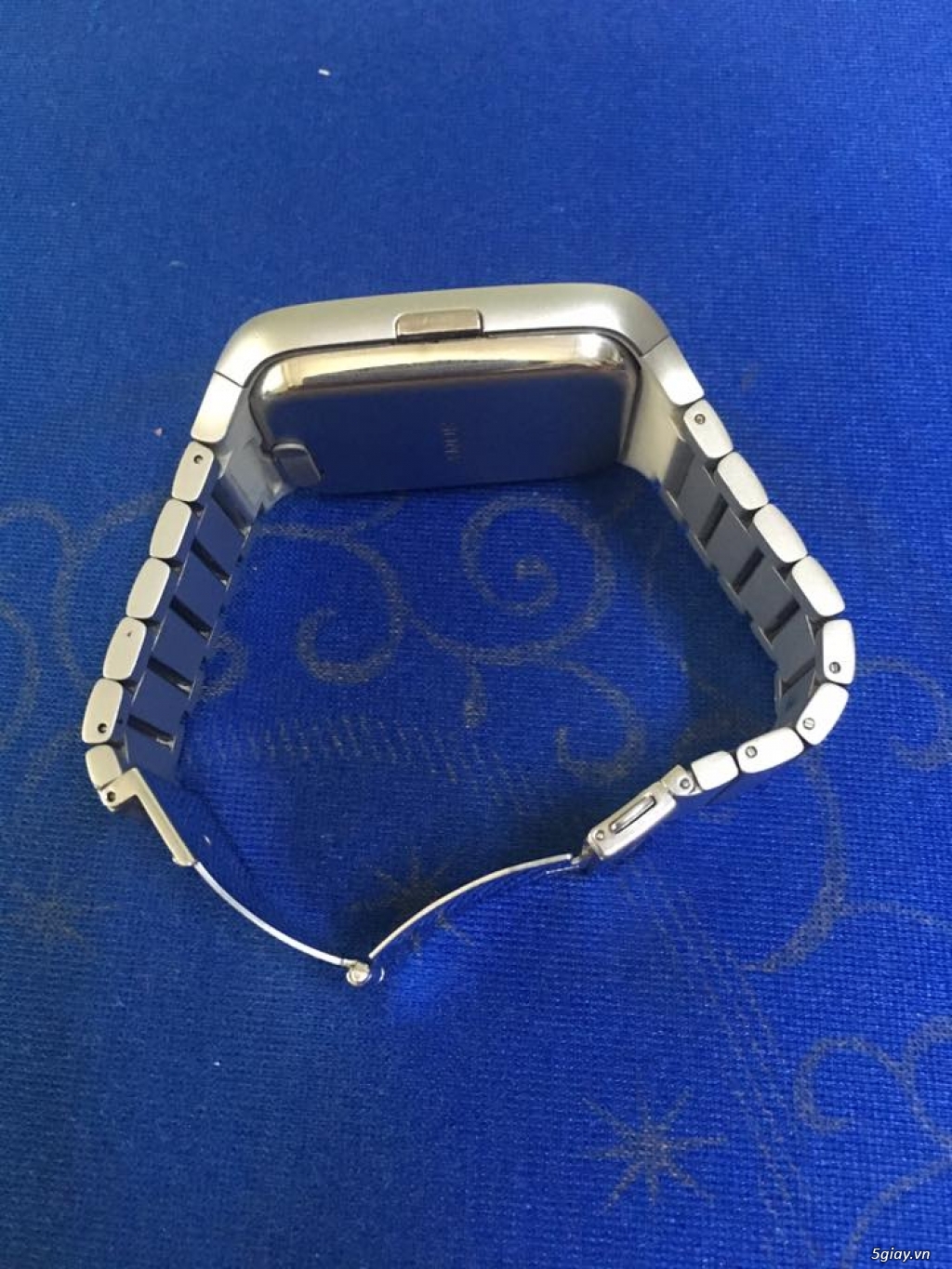 đồng hồ sony smartwatch 3 dây kim loại đẹp 98% nguyên zin - 1