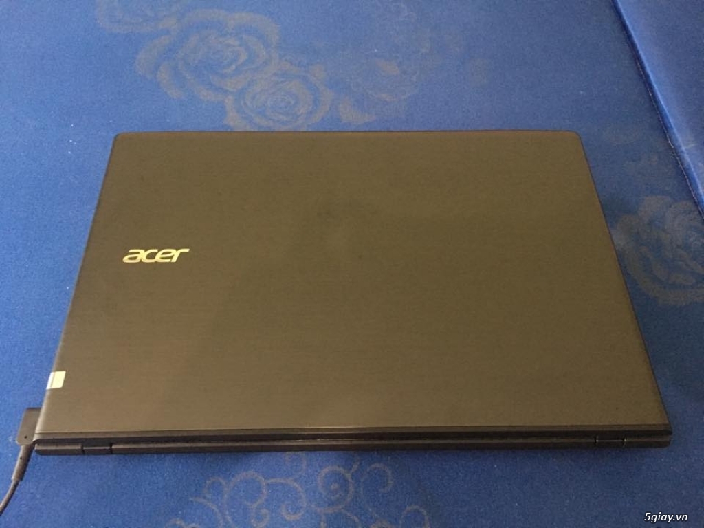 Acer E5-575 I3 6100U 4G 500G FULL HD đẹp 99% zin nguyên tem