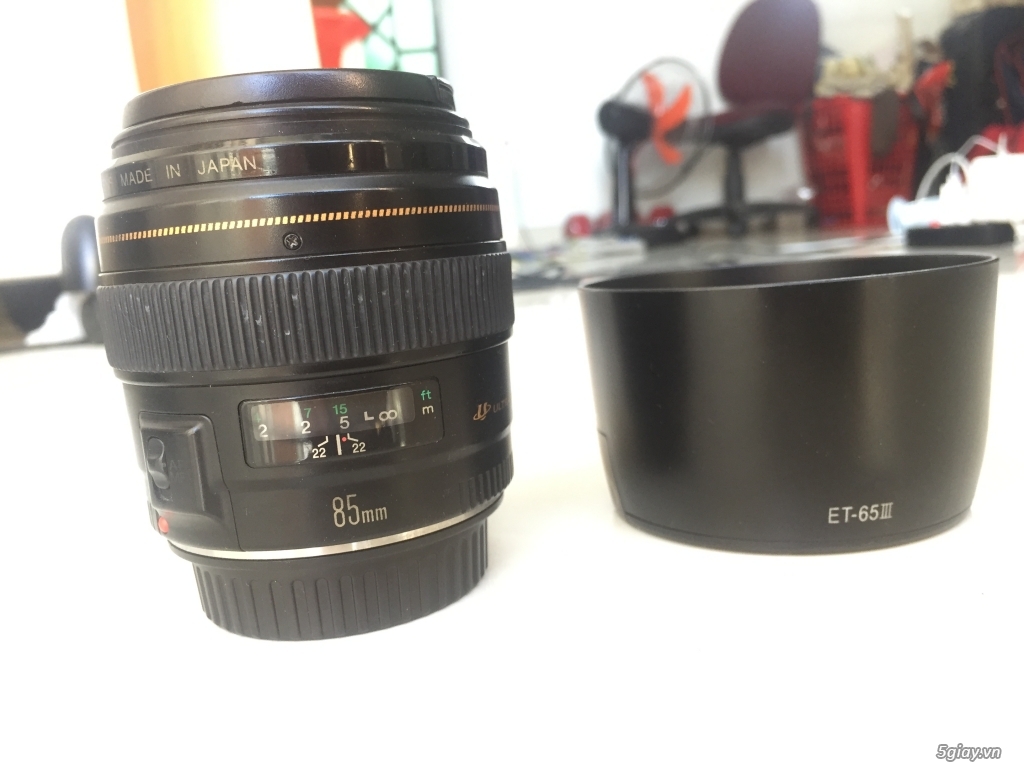 Canon EF 85 1.8!