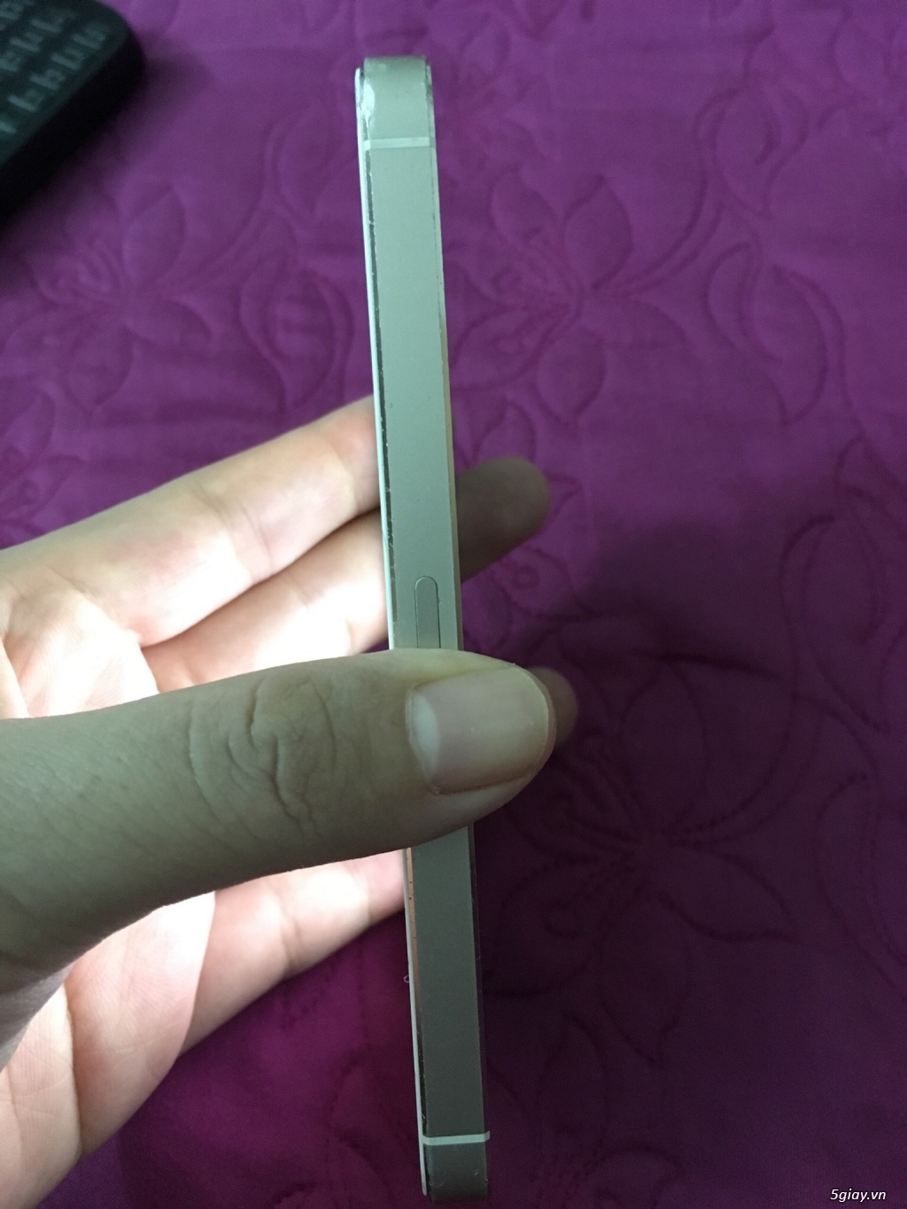 Cần bán iphone 5s màu gold 64gb - 3