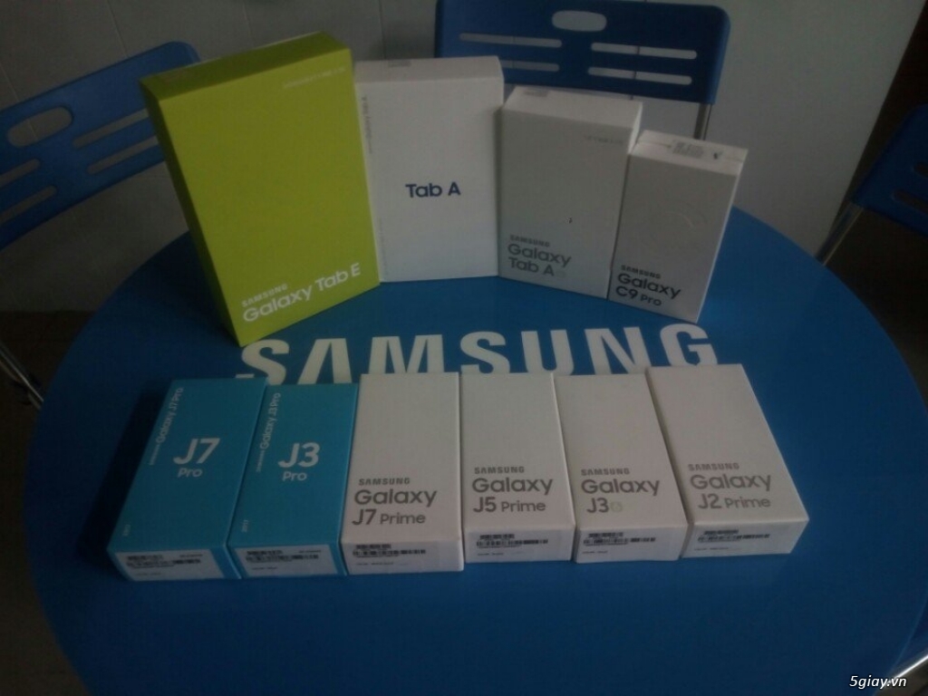 Điện thoại SAMSUNG chính hãng giảm hơn 700.000 - 1