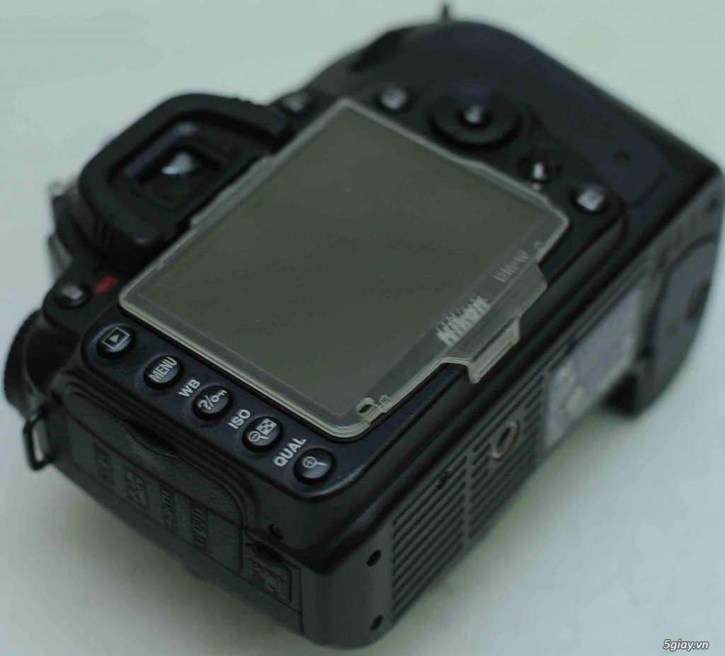 Nikon D90 kit 18-105 VR - 3