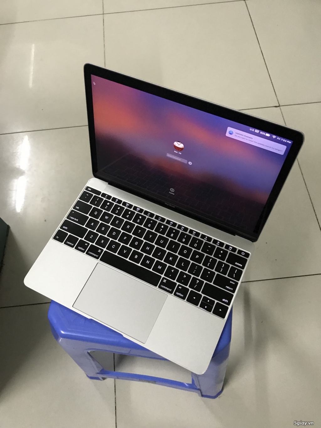 Bán or giao lưu: Macbook retina 12in Bản SSD 512Gb - 2