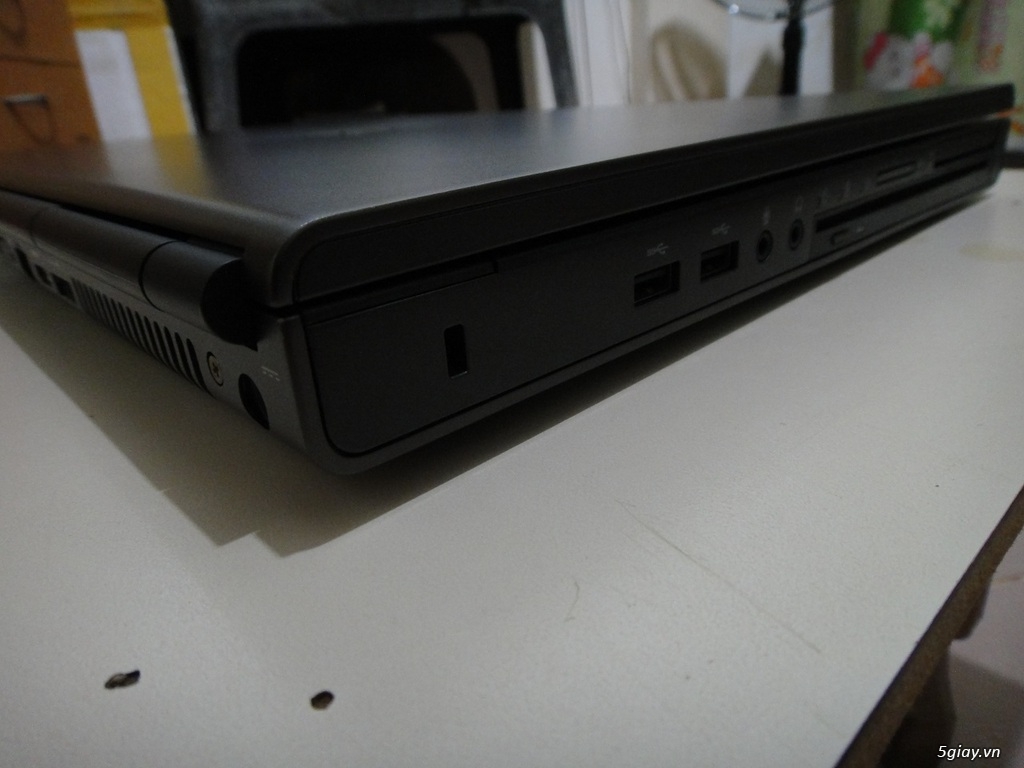 Cần bán Dell Precision M6800 - option khủng, zin, US, ảnh thật - 5