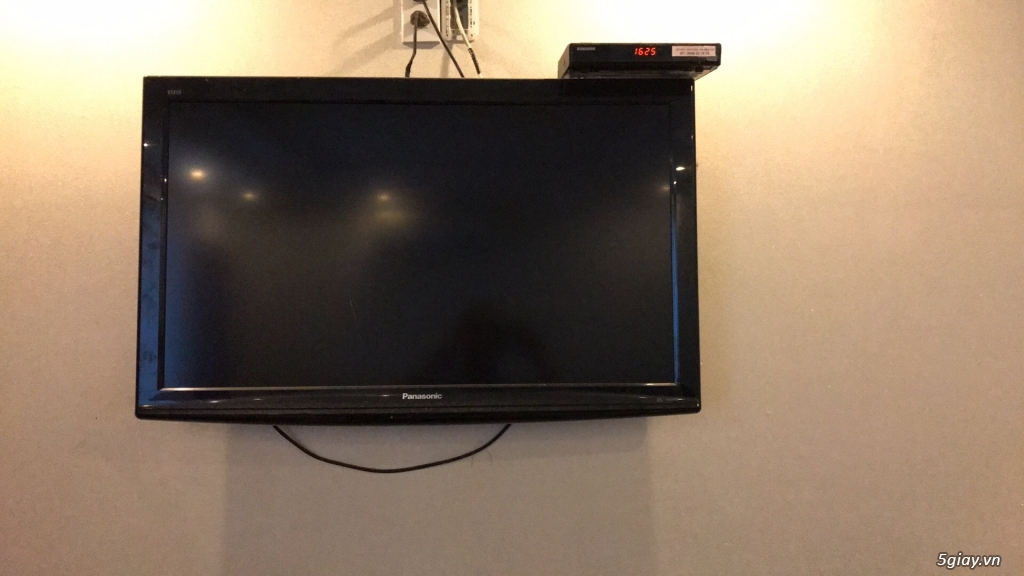 Cần bán LCD 37” Panasonic