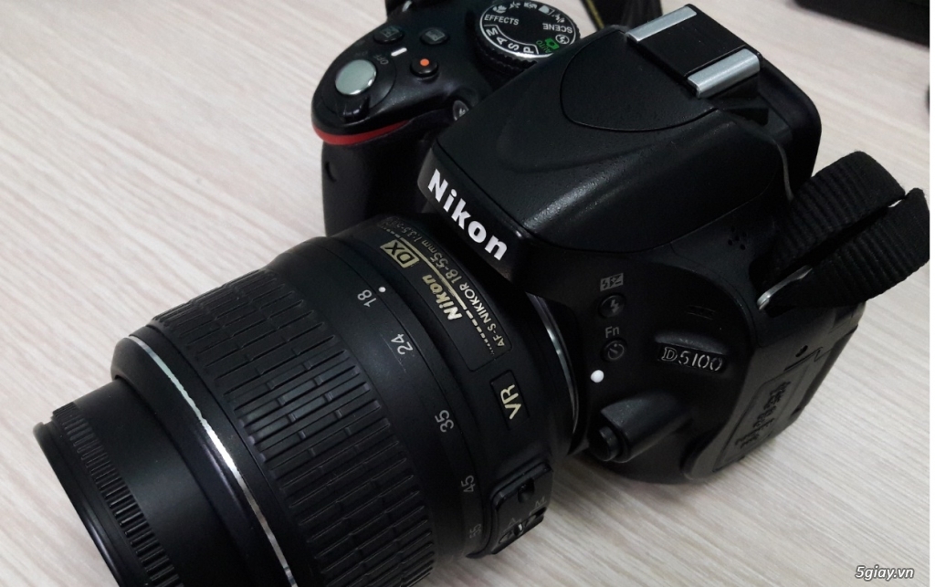Nikon D5100 kèm lens 18-55 VR, máy đẹp