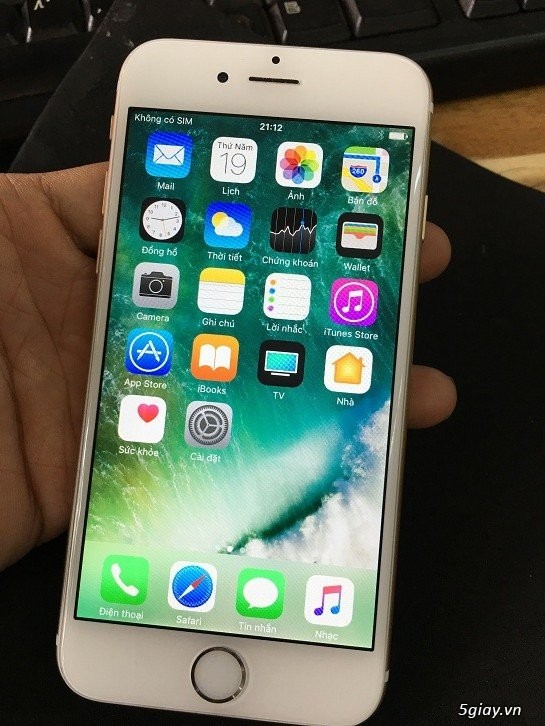 iphone 6 Gold 16gb q.tế zin mới 99% b.hành 12tháng