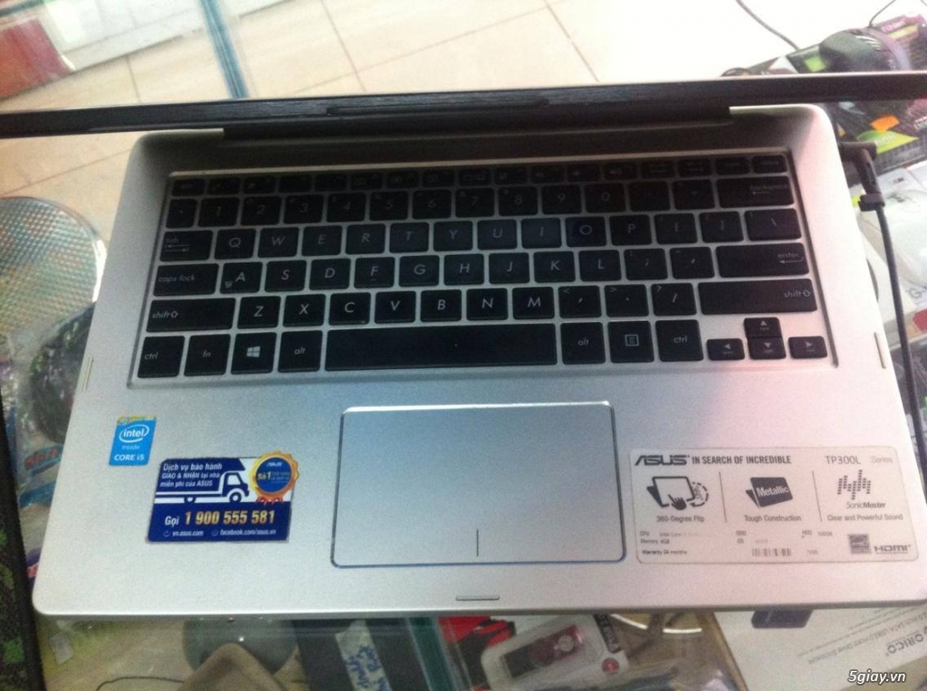 Laptop ASUS TP300L Core i3 , 4GB Ram