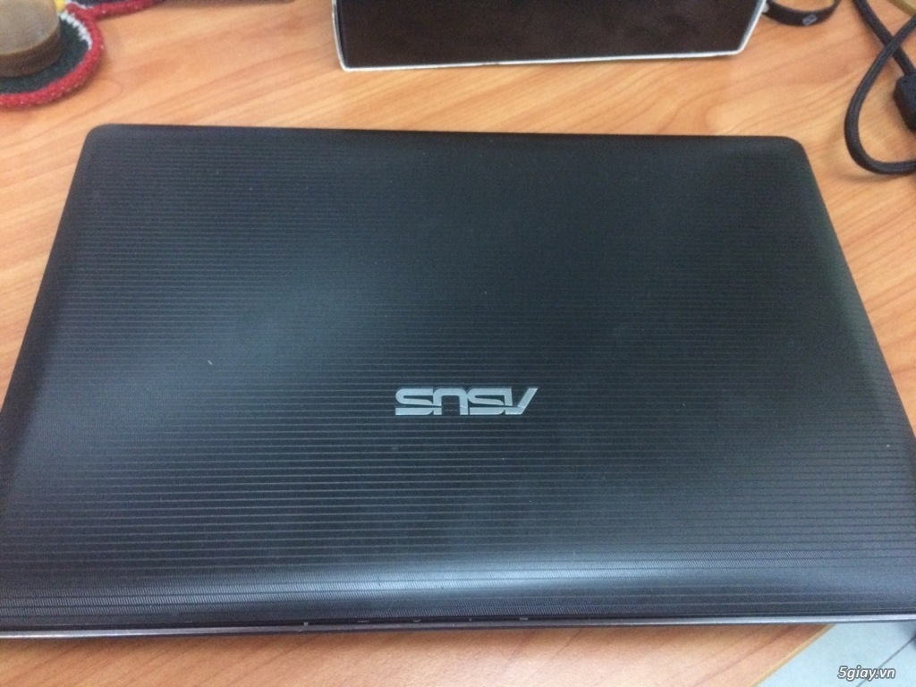 Cần bán laptop Asus i5 - 1