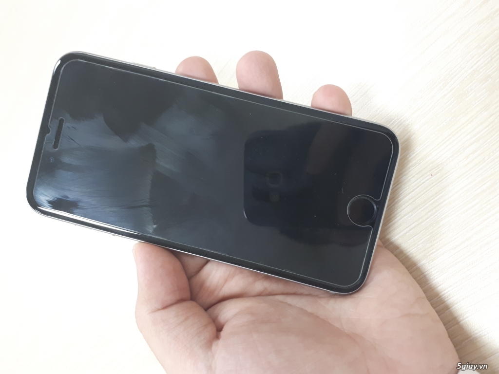 Bán iPhone 6s 16GB grey quốc tế