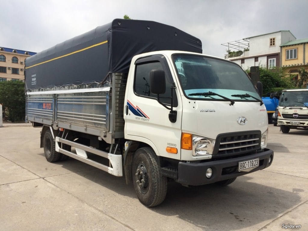 Xe tải HD800 tải trọng 8,1 tấn thùng dài 5m1 , nhập khẩu 3 cục - 3