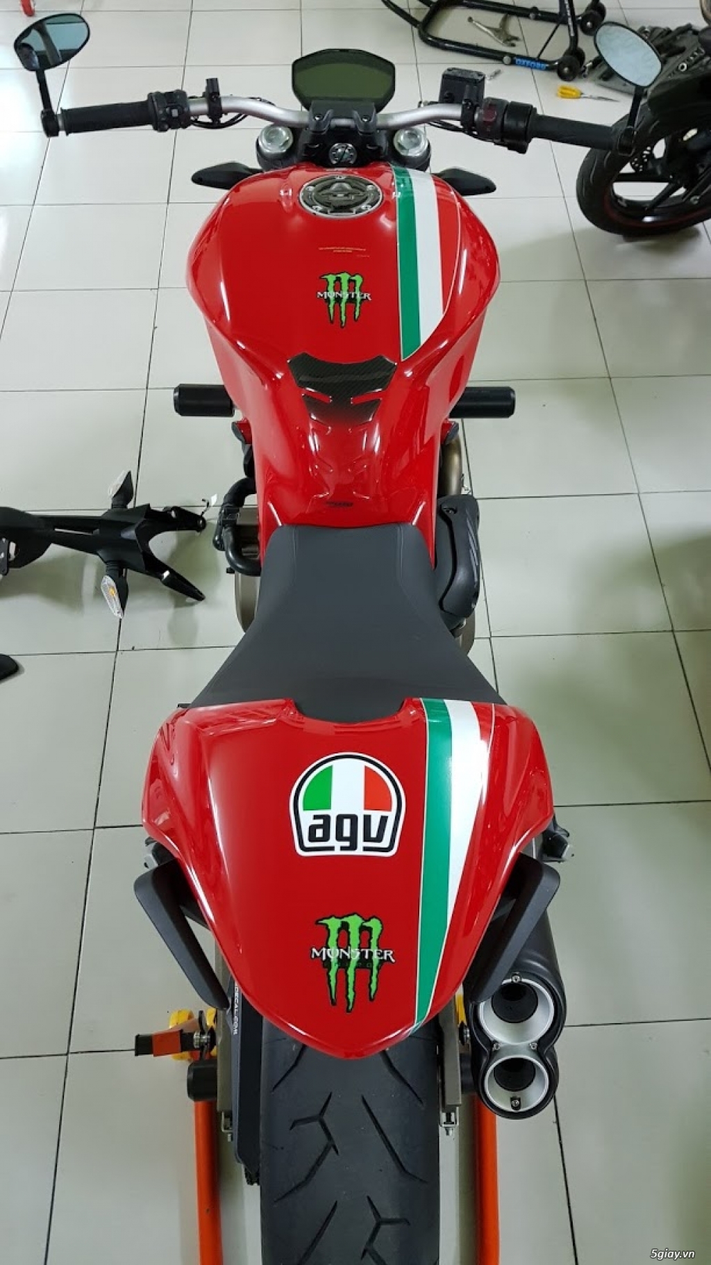 Bán Ducati Monster 821 ABS tháng 5/2017 chính hảng. Saigon số VIP - 8
