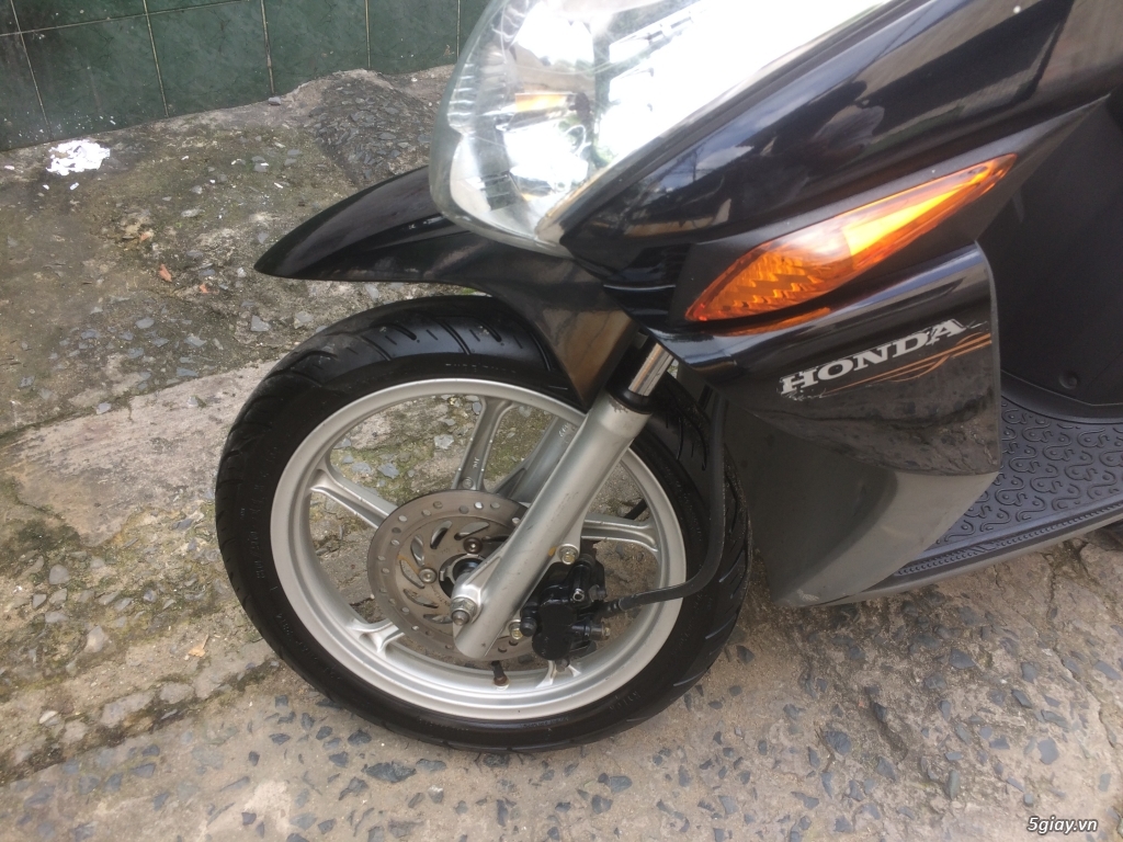 Honda Click 2008 màu đen ,bstp ,ngay chủ bán ,giá 15,5 tr (còn t/L). - 4