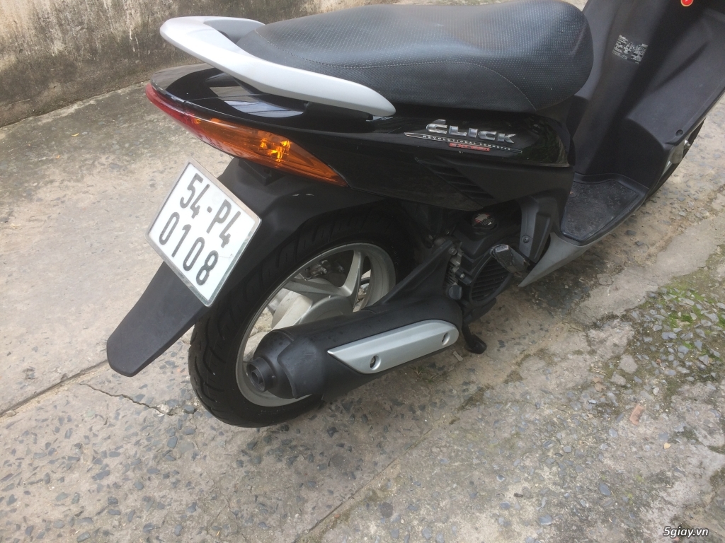 Honda Click 2008 màu đen ,bstp ,ngay chủ bán ,giá 15,5 tr (còn t/L).