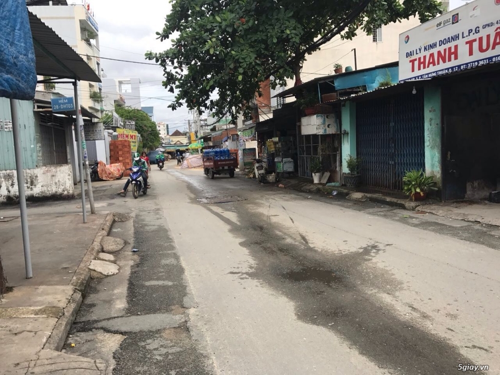 Cần tiền,bán nhà mặt tiền Đông Hưng Thuận 3, P.Tân Hưng Thuận Q.12 (
