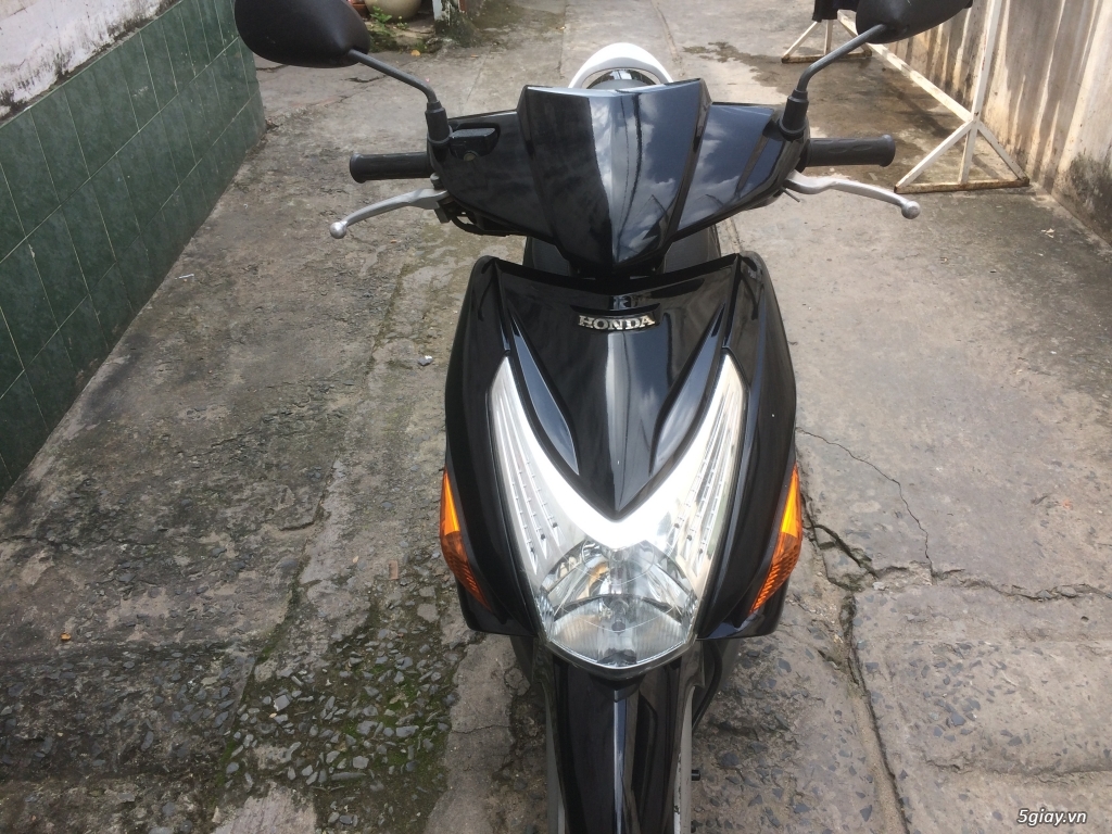 Honda Click 2008 màu đen ,bstp ,ngay chủ bán ,giá 15,5 tr (còn t/L). - 2