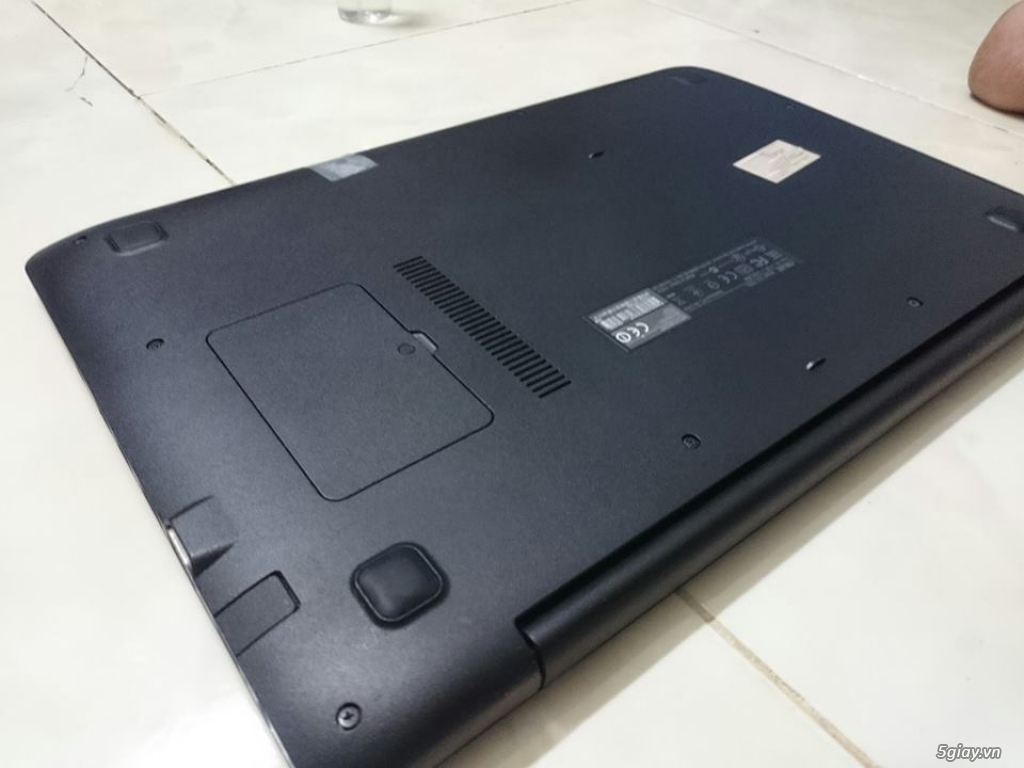 Laptop ASUS F555L core i5 5200 - 1