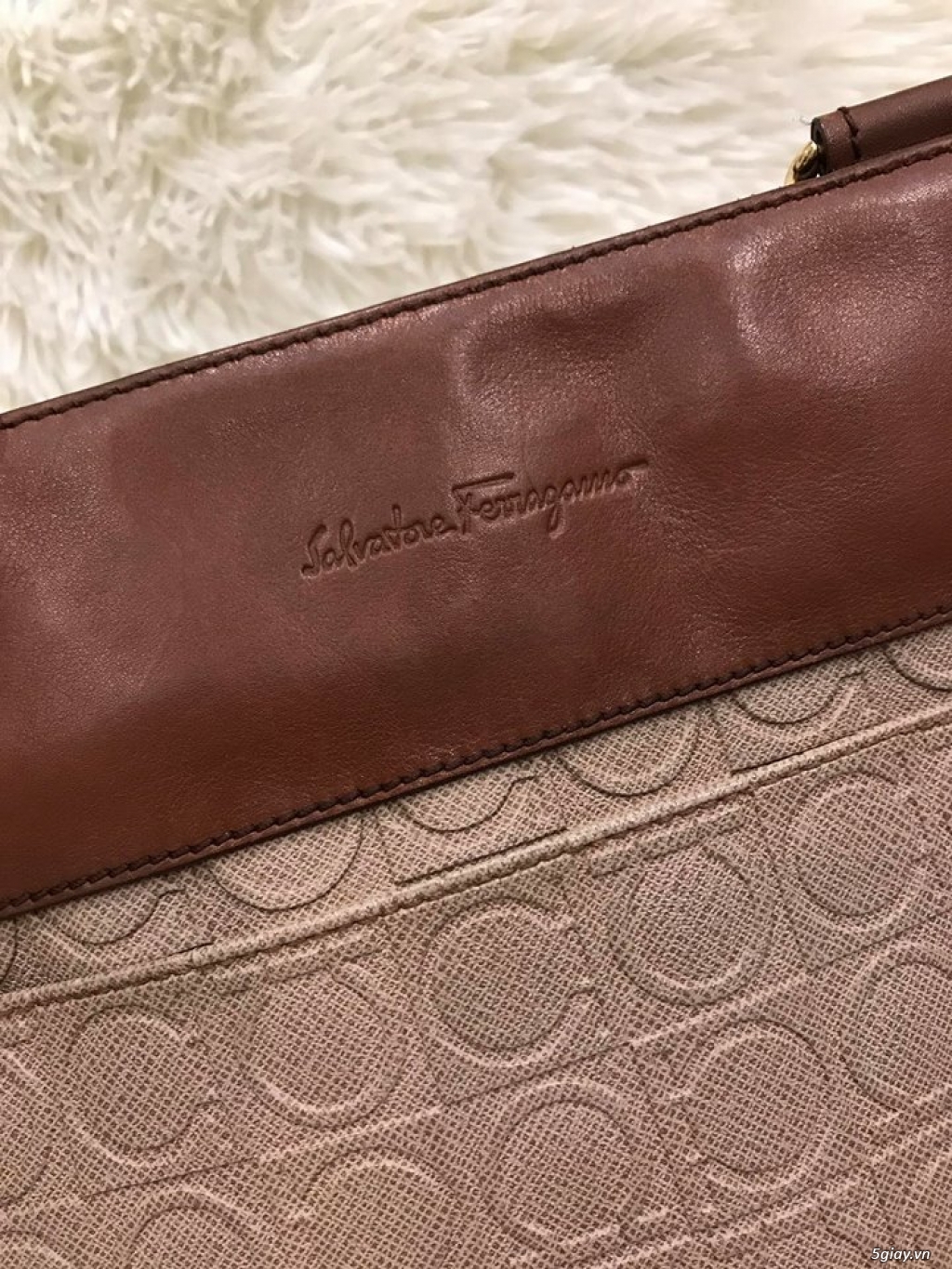 Clutch guuuu + Salvatore Ferragamo crossy bag Authentic 100% - 7